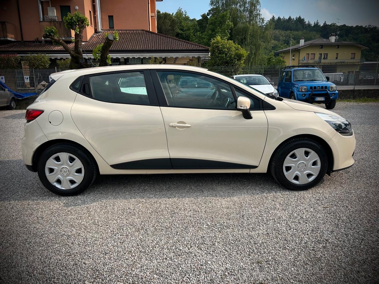 Renault Clio 1.2 75CV GPL 5 p-UNIPROPRIETARIO