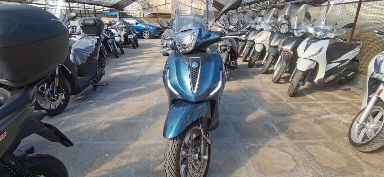 Piaggio Beverly 400 DEL 2024 USATO