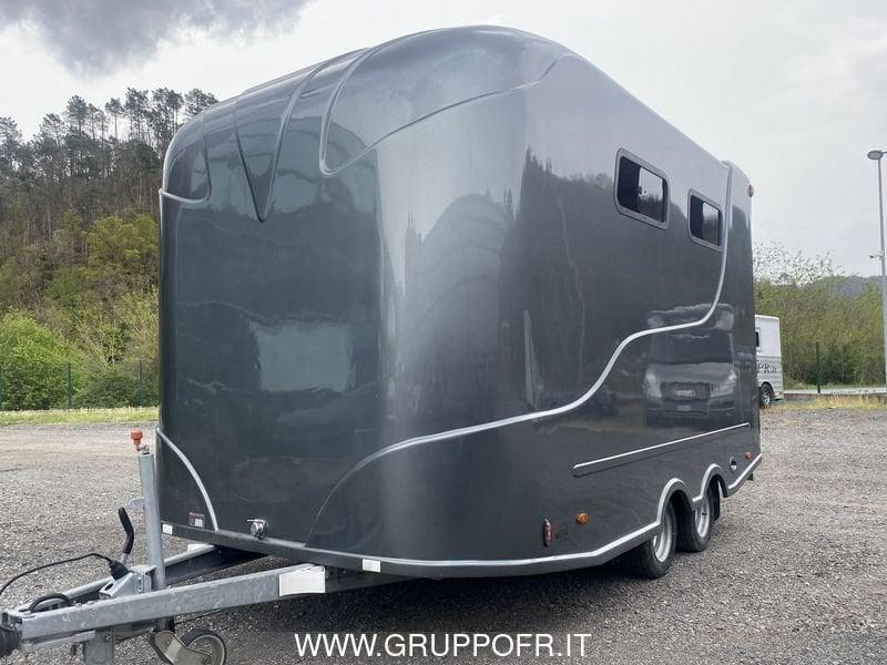 Trailer Steinsberger Steinsberger TRASPORTO CAVALLI