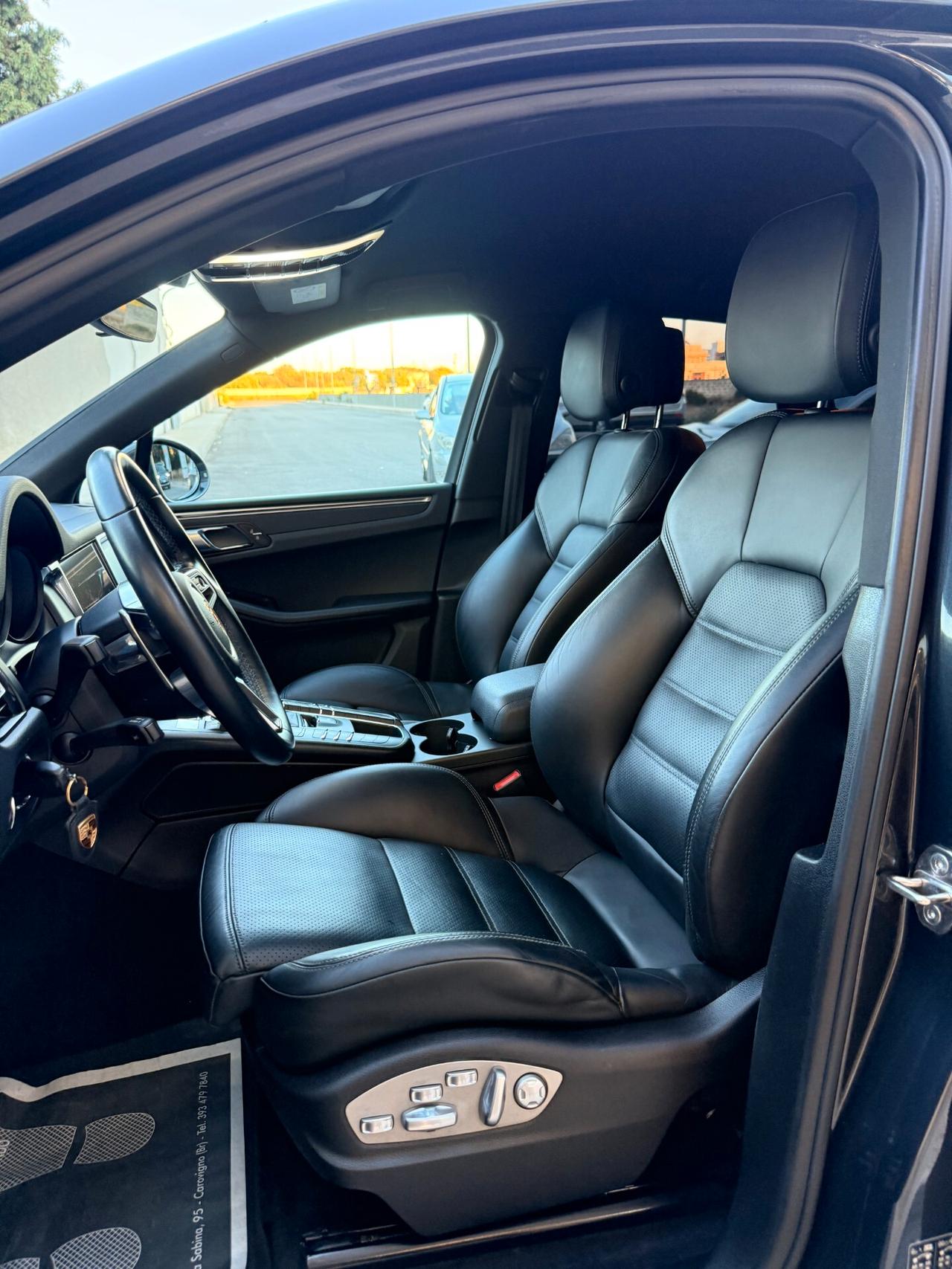 Porsche Macan 2.0 245cv pdk NAVI,TELECAMERA,VIRTUAL COCKPIT,APPLE CARPLAY,FULL LED,PELLEANDROID AUTO,ANTIFURTO