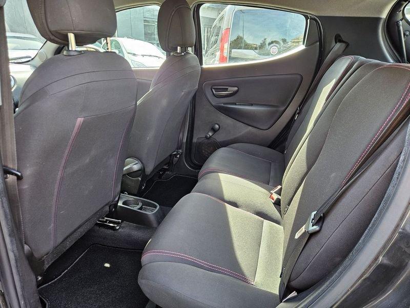 Lancia Ypsilon 1.3 MultiJet 95cv Start&Stop Elefantino