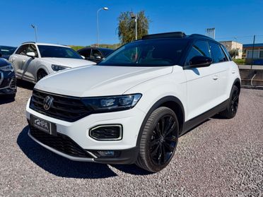 VOLKSWAGEN T-Roc 1.5 TSI 150CV SPORT LED NAVI TETTO RETROCAMERA