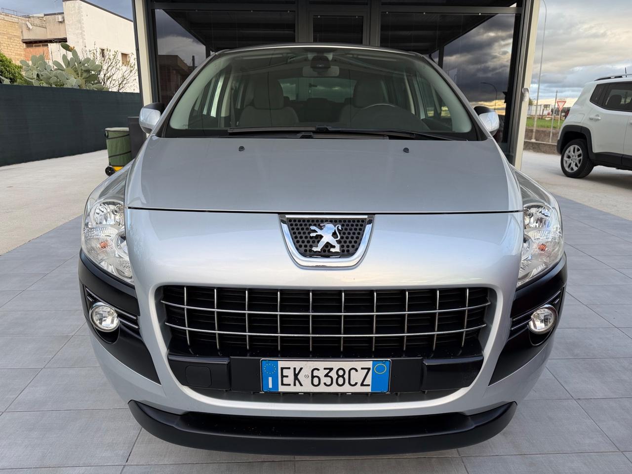 Peugeot 3008 1.6 HDi 112CV Allure