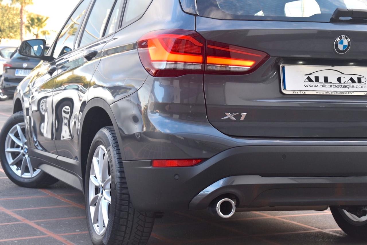 BMW X1 sDrive18d 150cv Business Advantage Aut.