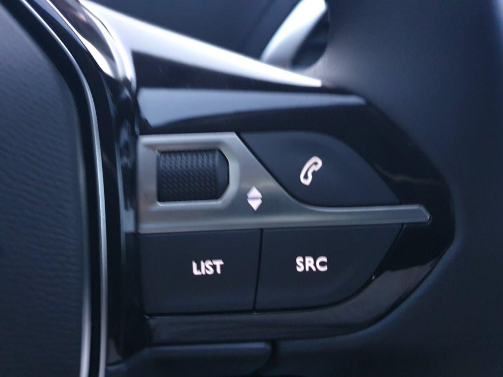 Peugeot 3008 1.5 BHDi 130cv Active Pack KM0