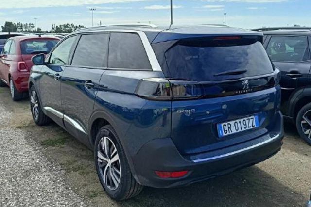 PEUGEOT 5008 PureTech Turbo 130 S&S Allure Pack