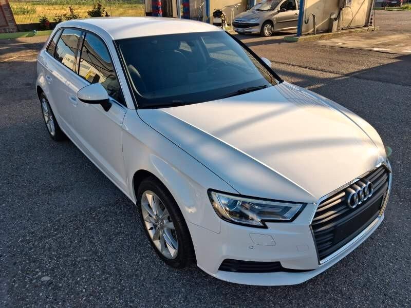 Audi A3 SPB 30 TFSI S tronic Business