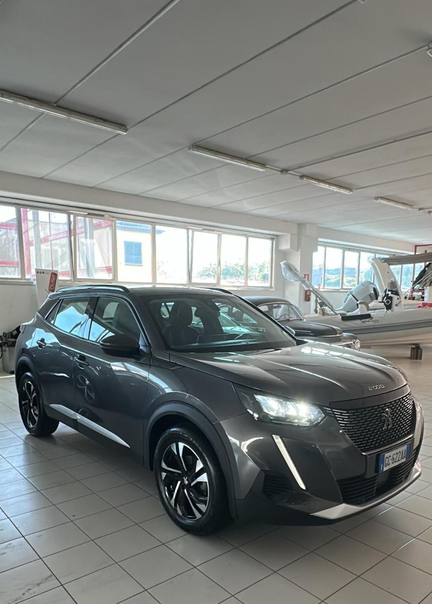 PEUGEOT - 2008 - BlueHDi 100 S&S Allure Navi Pack