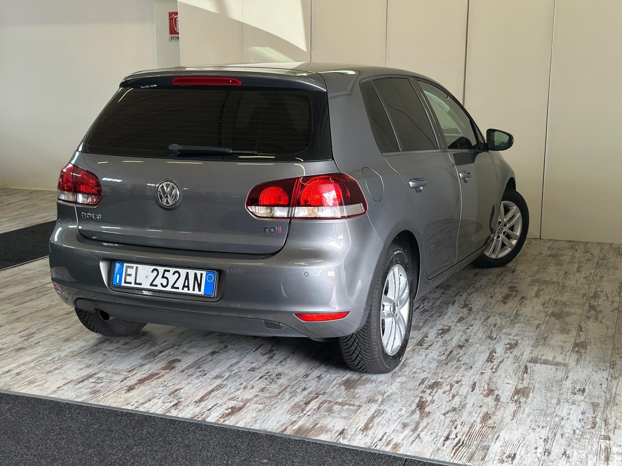 Volkswagen Golf 1.6 TDI DPF 5p. Highline Ok Neopatentati