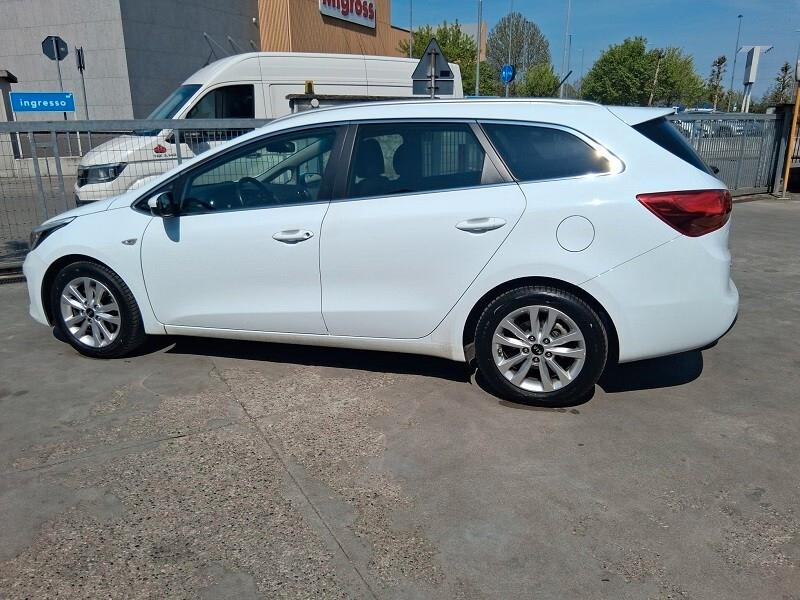 Kia Ceed cee'd 1.6 CRDi 110 CV SW Cool (289)