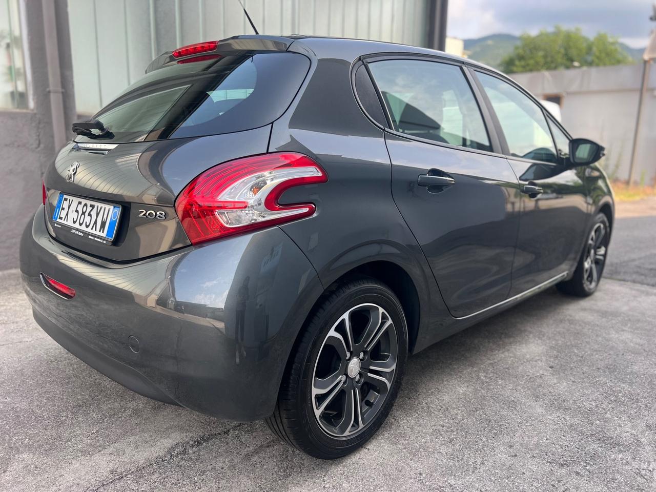 Peugeot 208 PEUGEOT 208 1.2 BENZ PER NEOP - GARANZIA 12 MESI