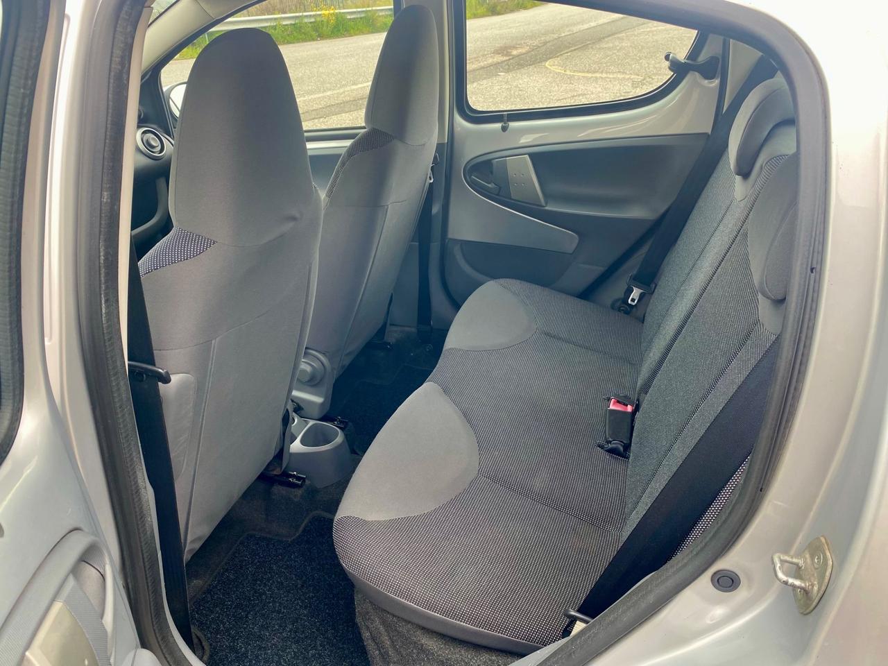 Peugeot 107 1.0 68CV 5p. Benzina