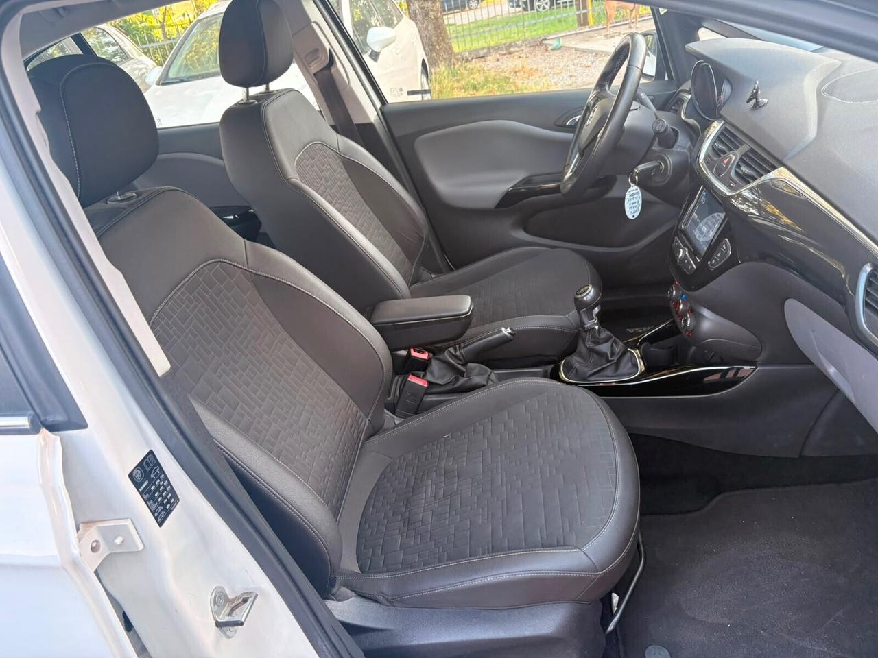 Opel Corsa 1.4 90CV GPL Tech 5 porte Innovation