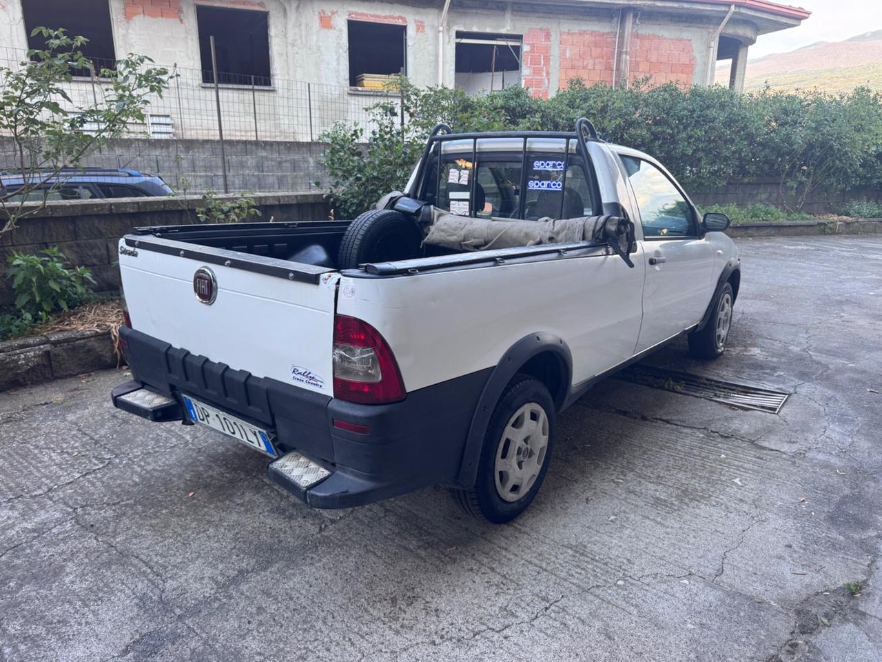 Fiat Strada 1.3 MJT Pick-up Cabina Lunga un solo proprietario n1 autocarro