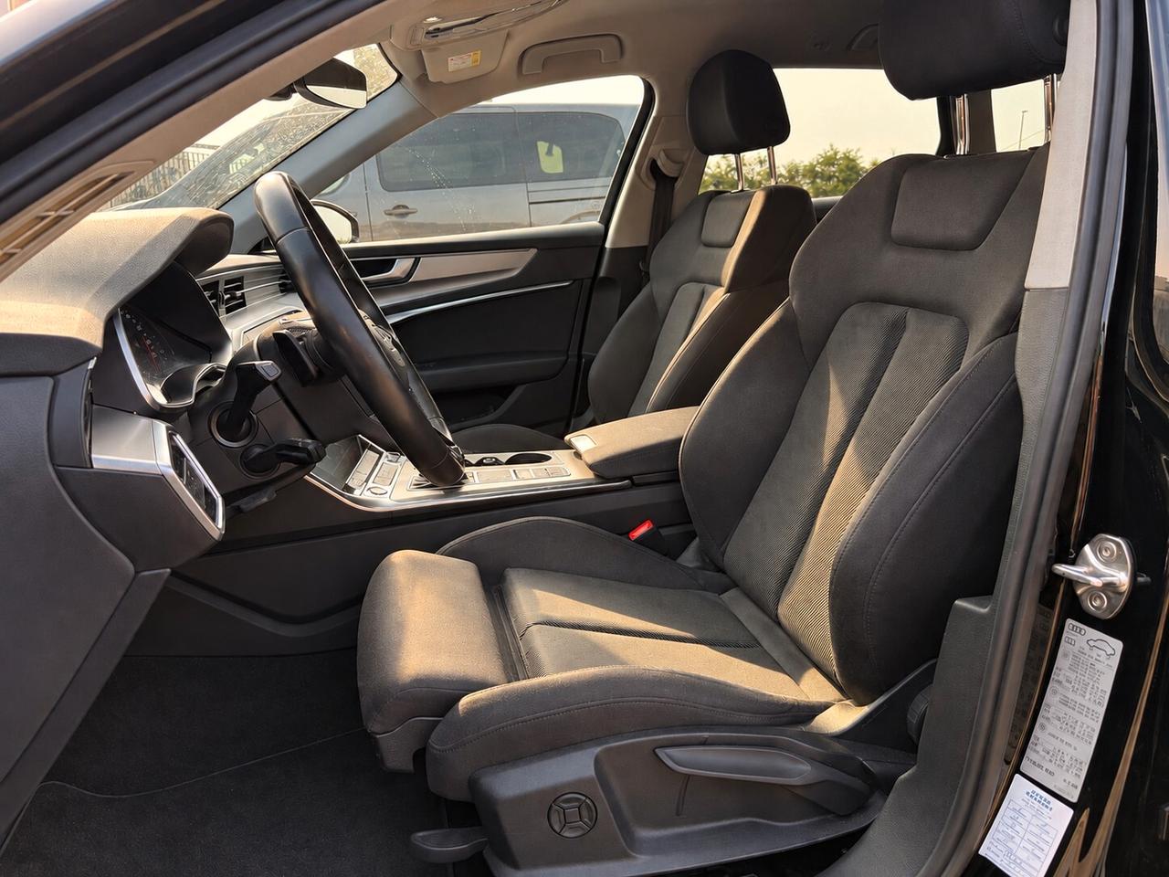 Audi A6 Avant 40 2.0 TDI S tronic Business