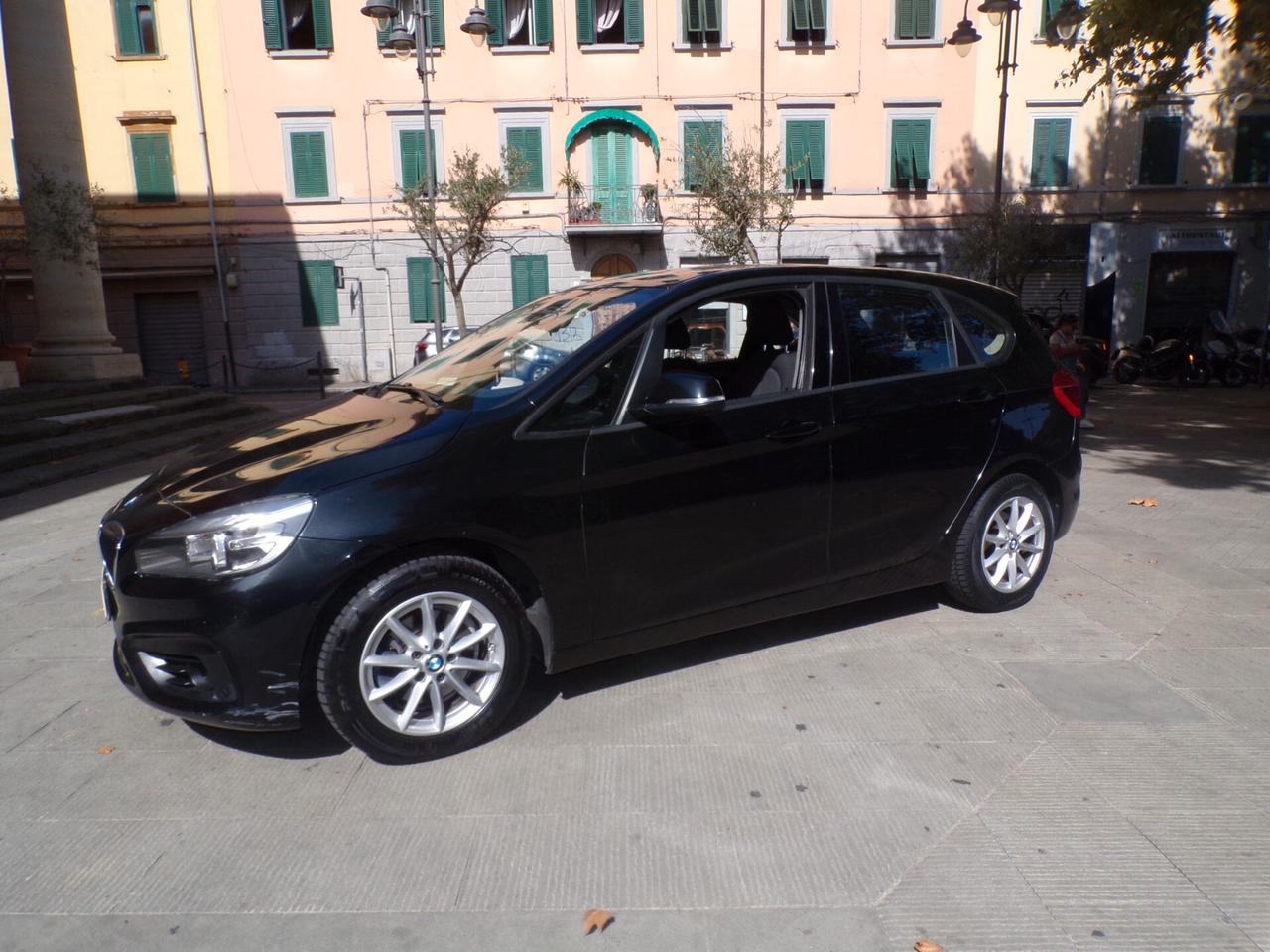 Bmw 2er Active Tourer 218d Cambio Automatico, Clima Bi-Zona, Cerchi in Lega