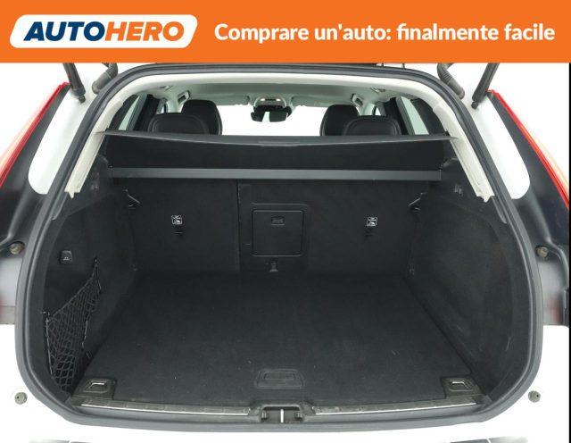 VOLVO XC60 B4 (d) AWD Geartronic Momentum Pro