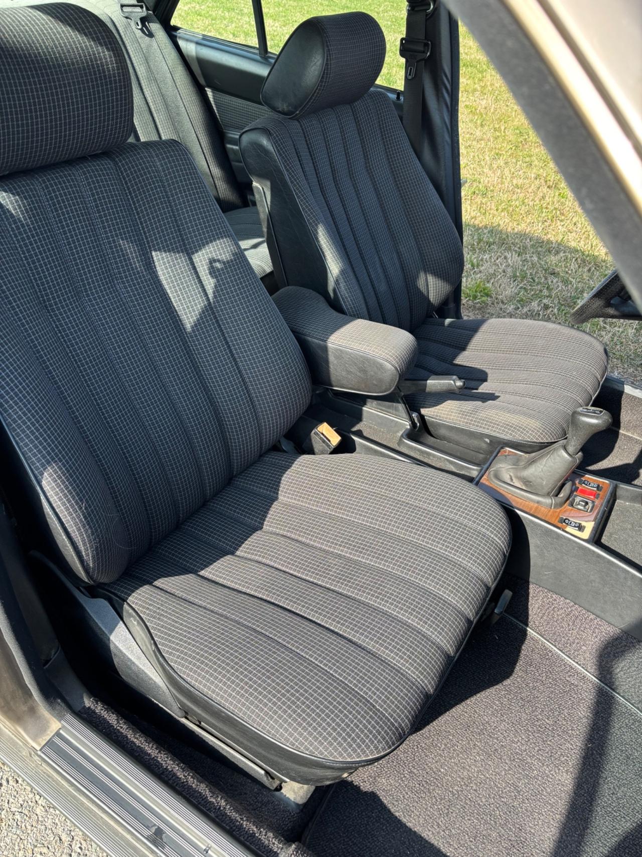 Mercedes-benz 190 2.5 DIESEL CRS ASI SUPERCONDIZIONI