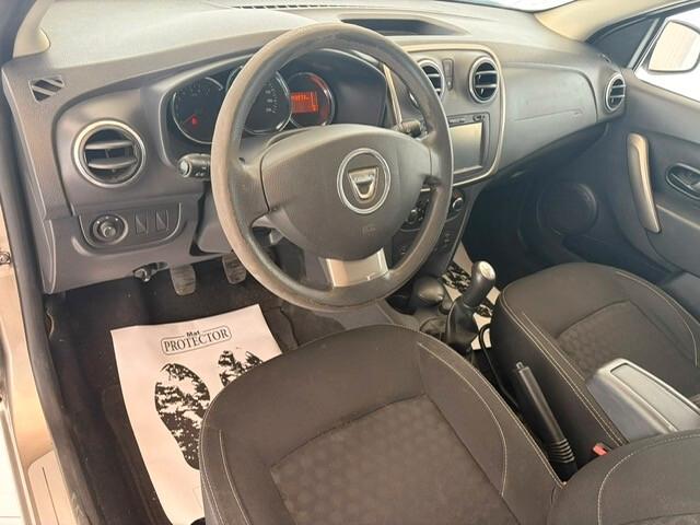 Dacia Sandero 1.2 Laureate 75cv *NEOPATENTATI*