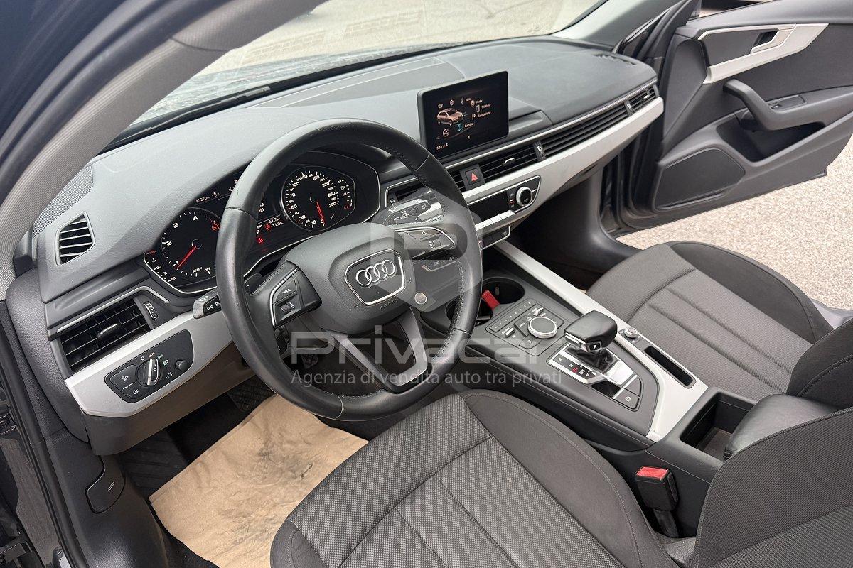 AUDI A4 Avant 35 TDI S tronic Business