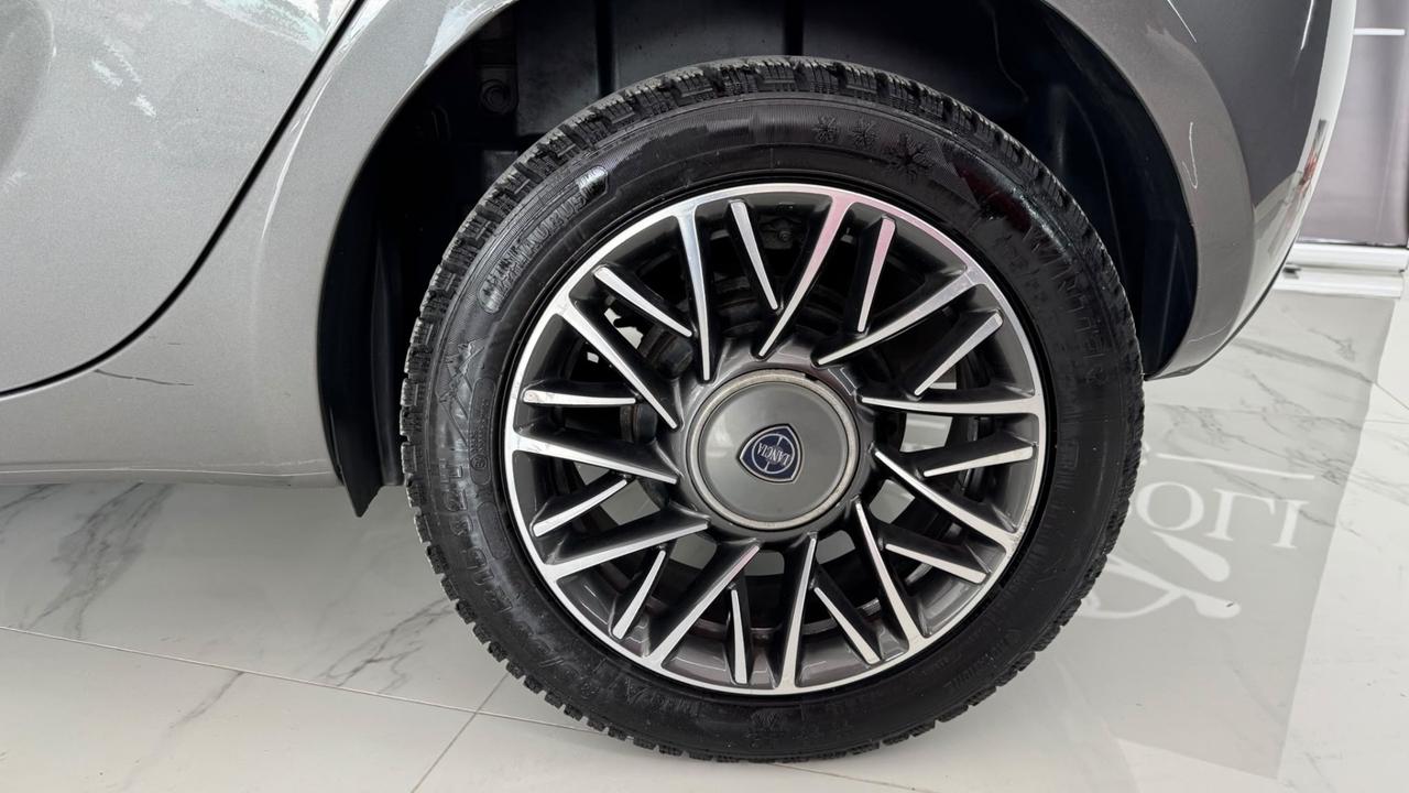Lancia Ypsilon 1.3 MJT 16V 95 CV 5 porte S&S Unyca