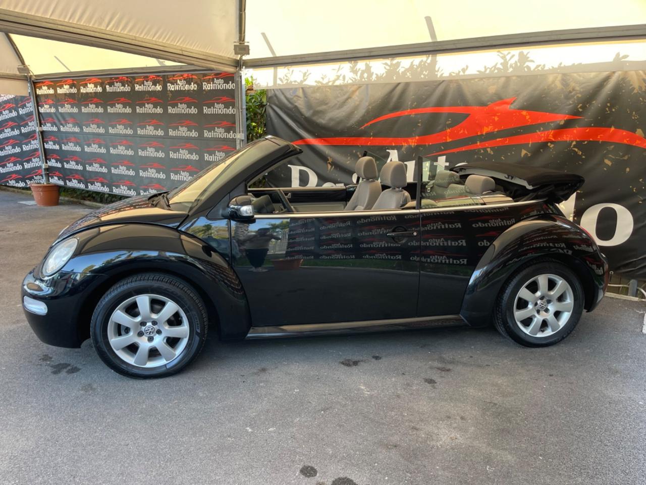 Volkswagen New Beetle 1.6 Cabrio