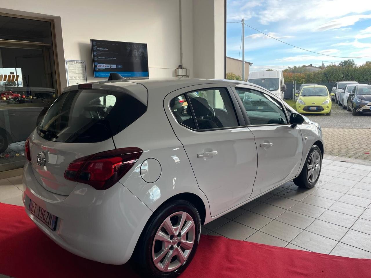 Opel Corsa 1.2 5 porte n-Joy