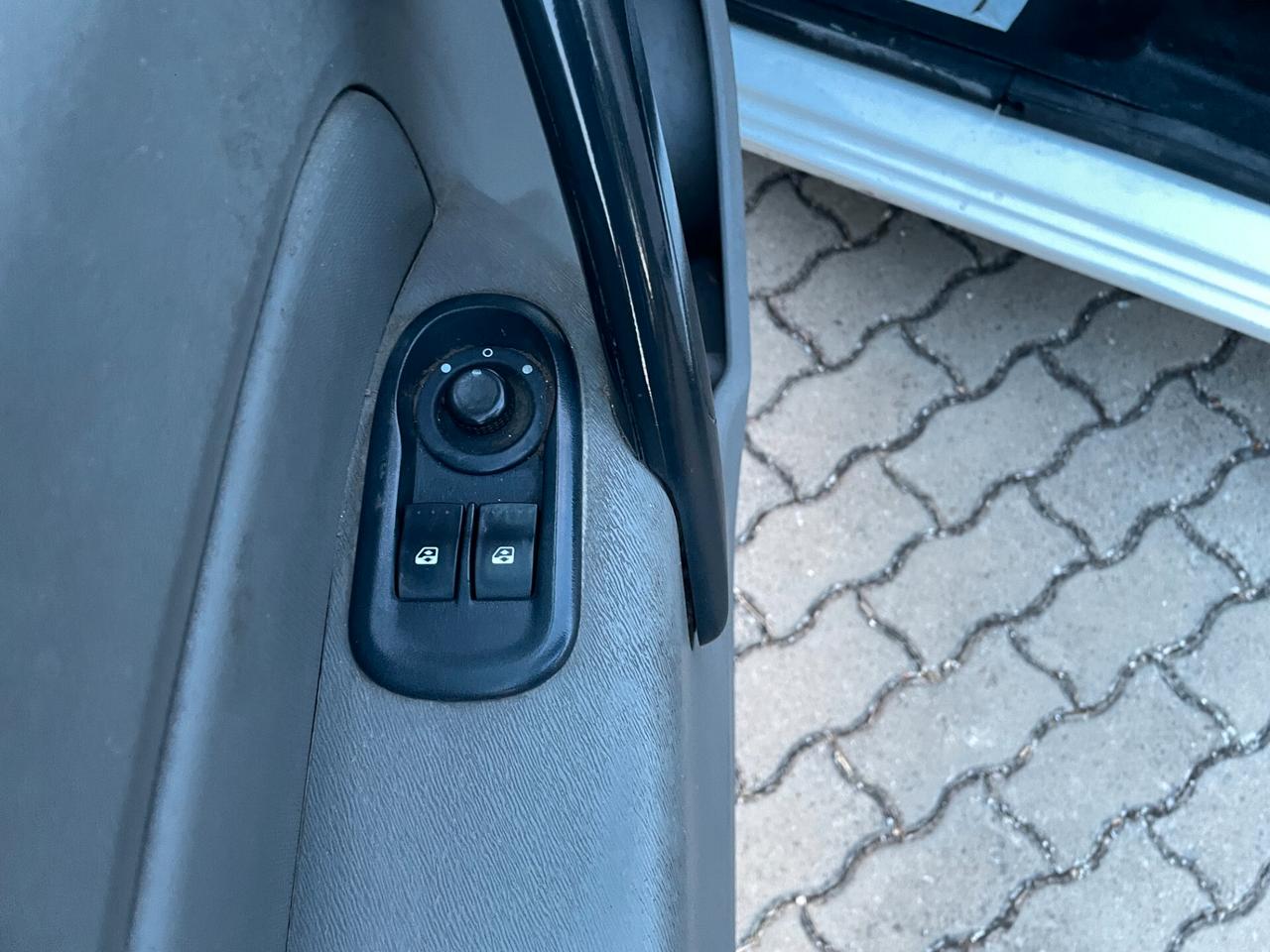 Renault KANGOO AUTOCARRO --KM CERTIFICATI IN FATTURA----