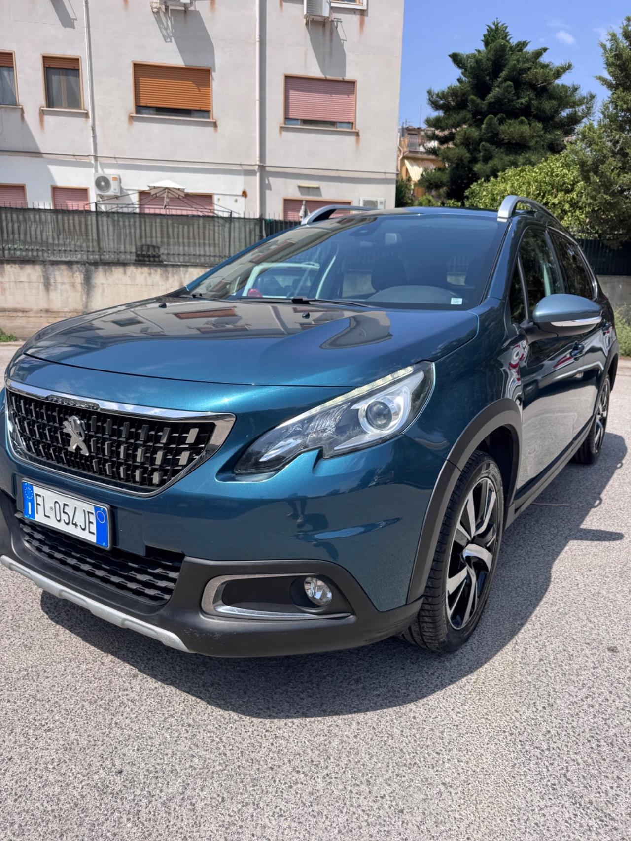 Peugeot 2008 BlueHDi 100 Allure
