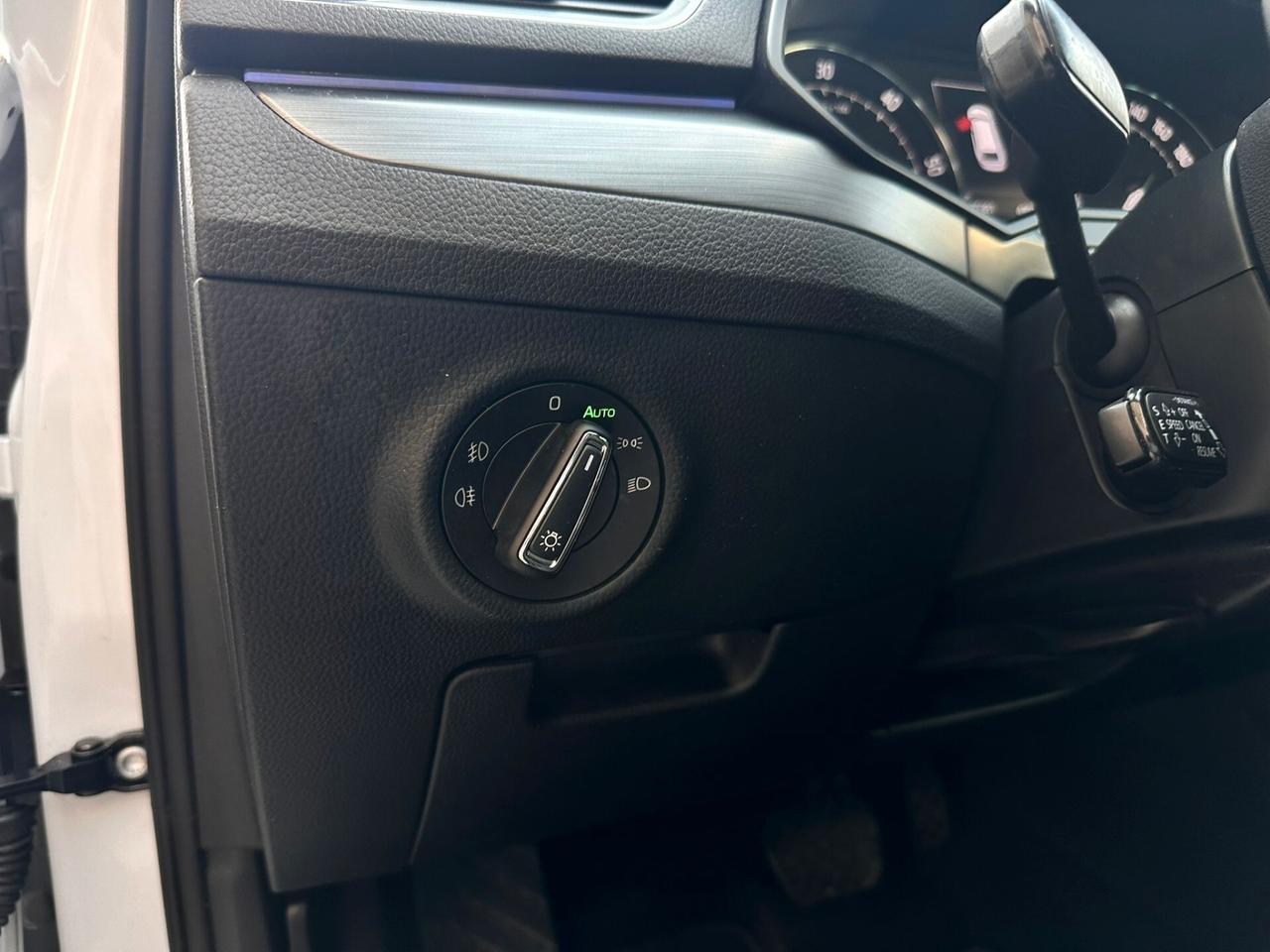 Skoda Superb 2.0 TDI DSG Ambition