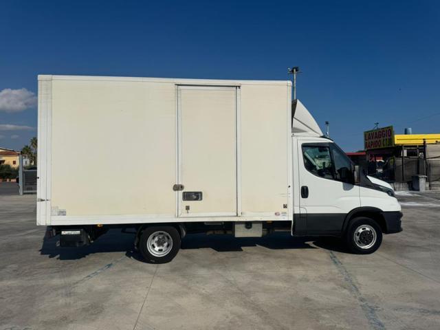 IVECO Gamma 2 DAILY 35/18 3.0D 180cv Pedana