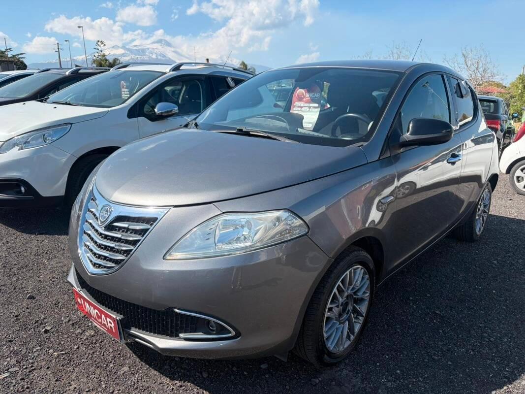 Lancia Ypsilon 1.3 mjt Platinum s&s 95cv