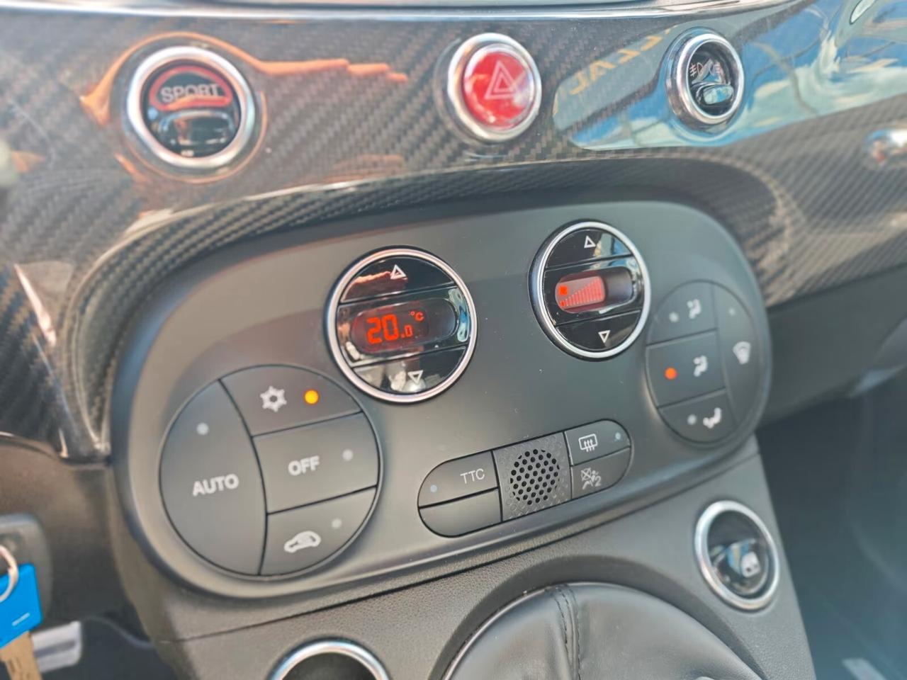 Abarth 595 1.4 Turbo T-Jet 180 CV Competizione