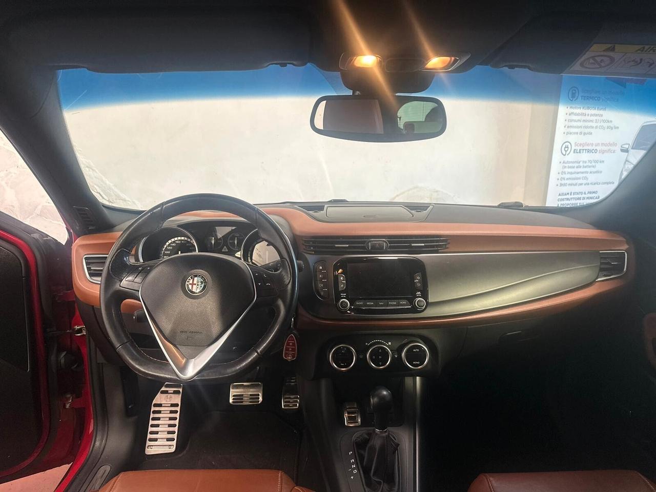 Alfa Romeo Giulietta 1750 Turbo TCT Quadrifoglio Verde