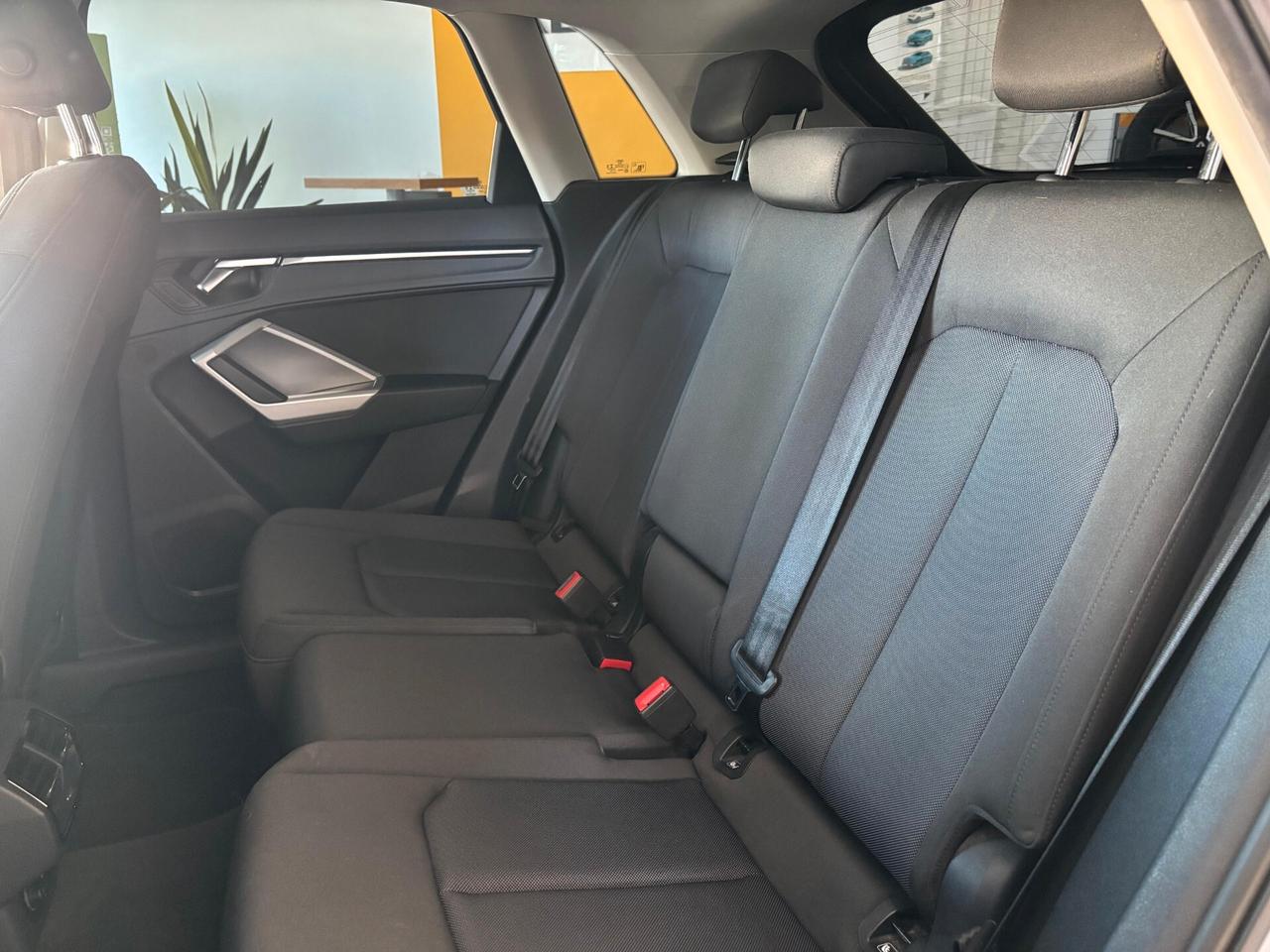 Audi Q3 35 TDI S tronic line edition