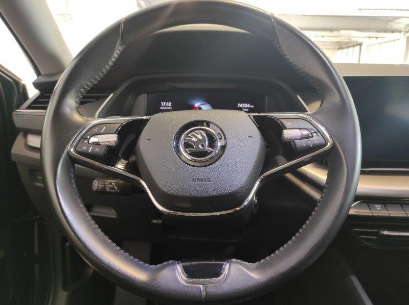 SKODA Octavia 4ª serie - Octavia 2.0 TDI EVO SCR DSG Wagon Executive