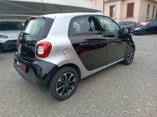 SMART ForFour 70 1.0 Passion