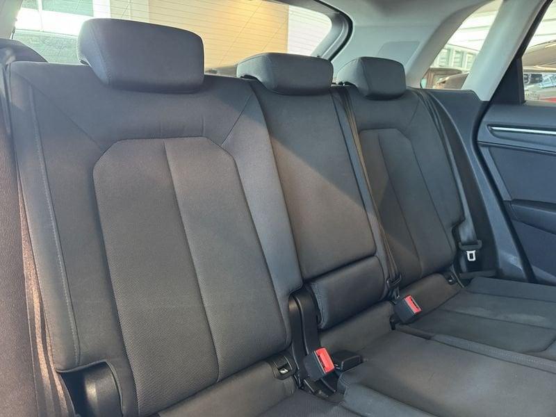 Audi Q3 2.0 35 TDI Business Advanced S Tronic