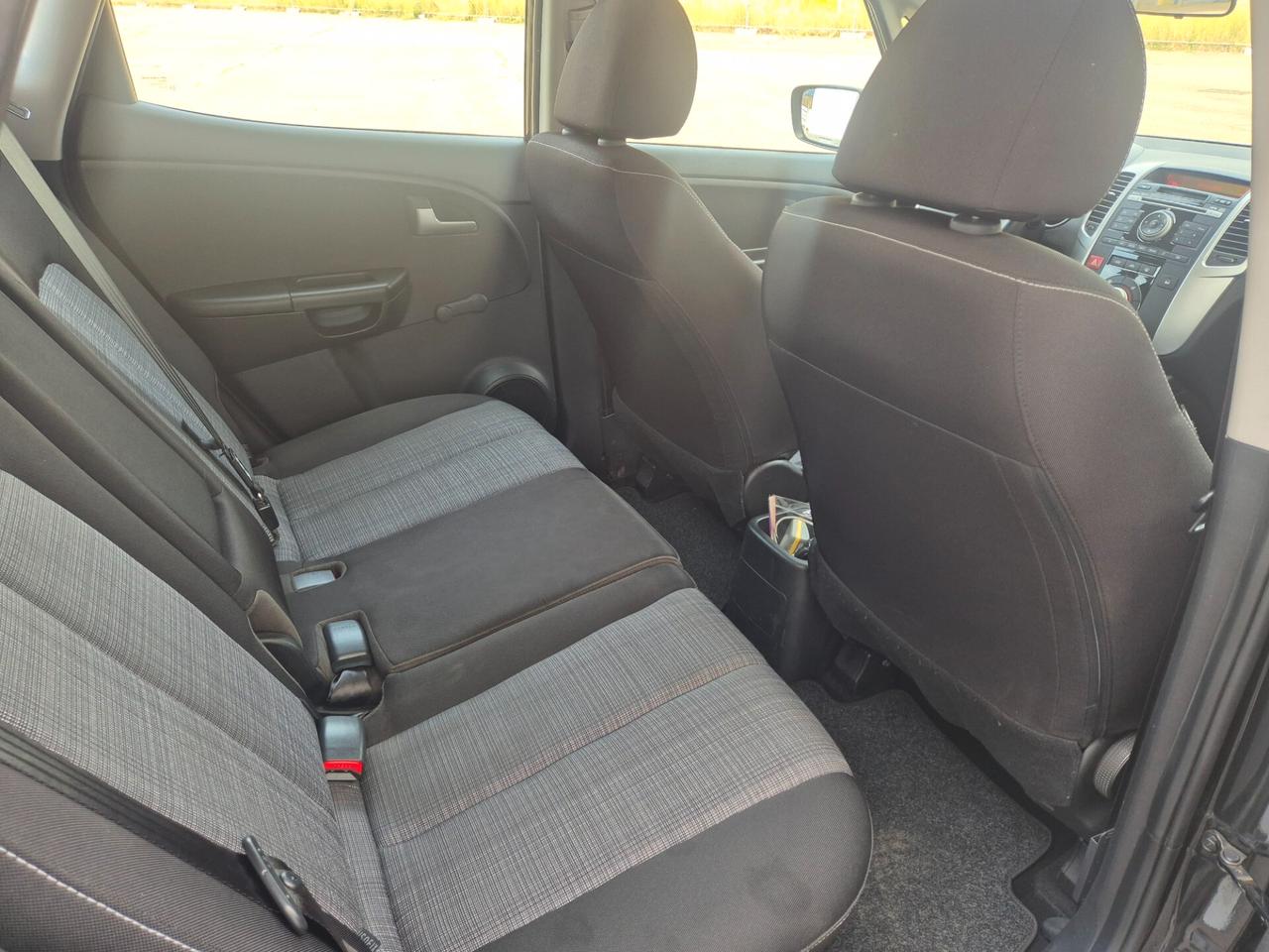 Kia Venga 1.4 CRDi 90 CV Crossover (Ok Neopatentati)