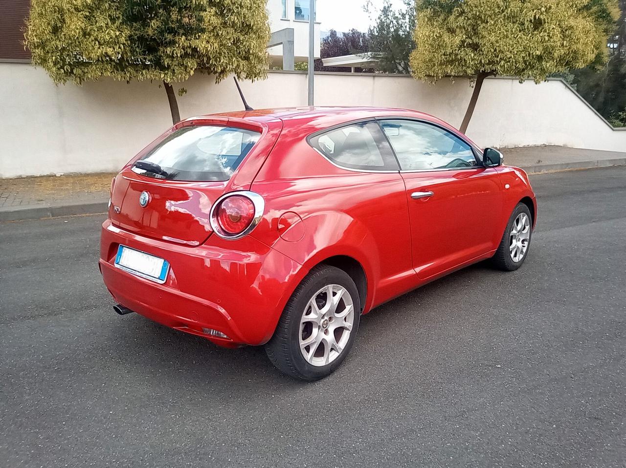 Alfa Romeo MiTo 1.6 JTDm 16V Distinctive Sport Pack
