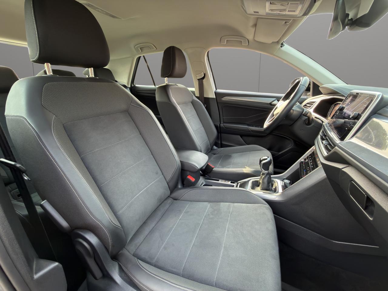 Volkswagen T-Roc 1.0 tsi STYLE 110cv - Unipro - Promo Finanziamento - Garanzia - Virtual Cockpit - Navi Pro - Retrocamera - IQ Light