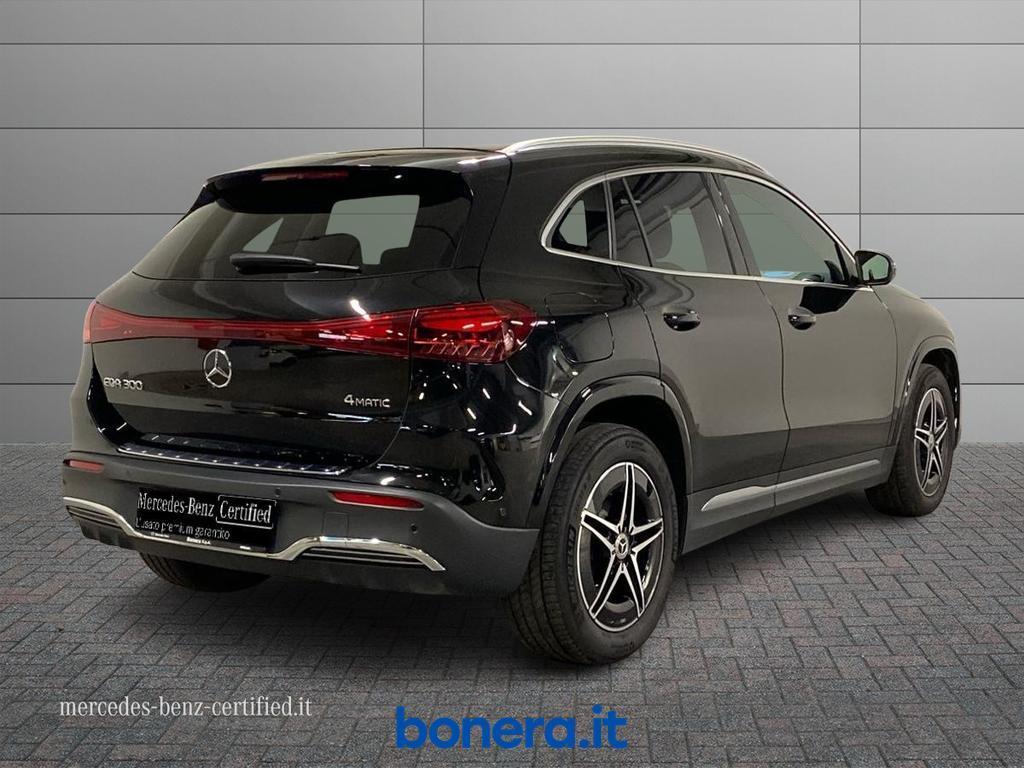 Mercedes EQA 300 AMG Line Advanced Digital Edition 4Matic