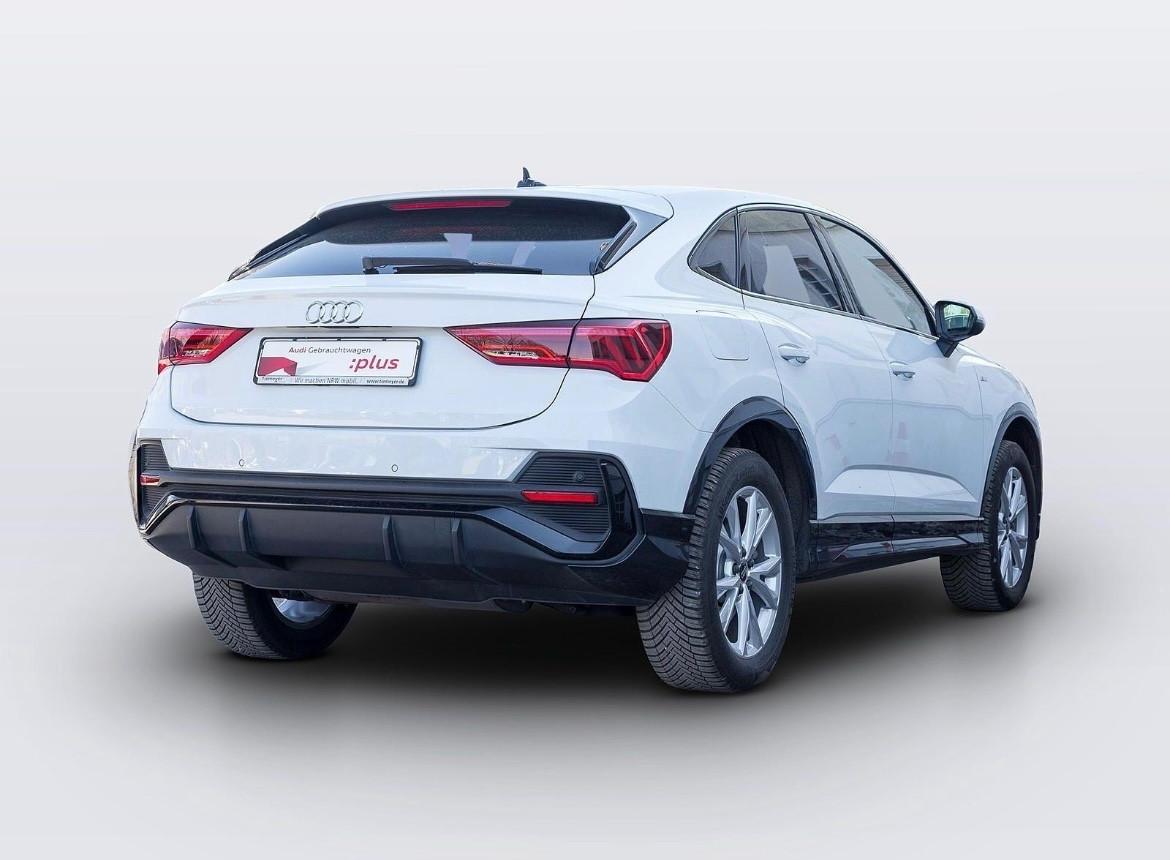 Audi Q3 Sportback 45 TFSIe S LINE