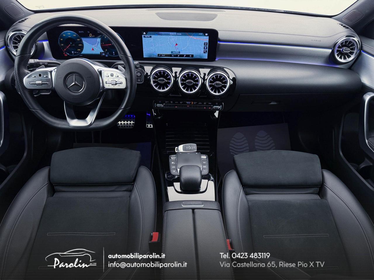 Mercedes-Benz A 180 d Premium Night Edition AMG LED