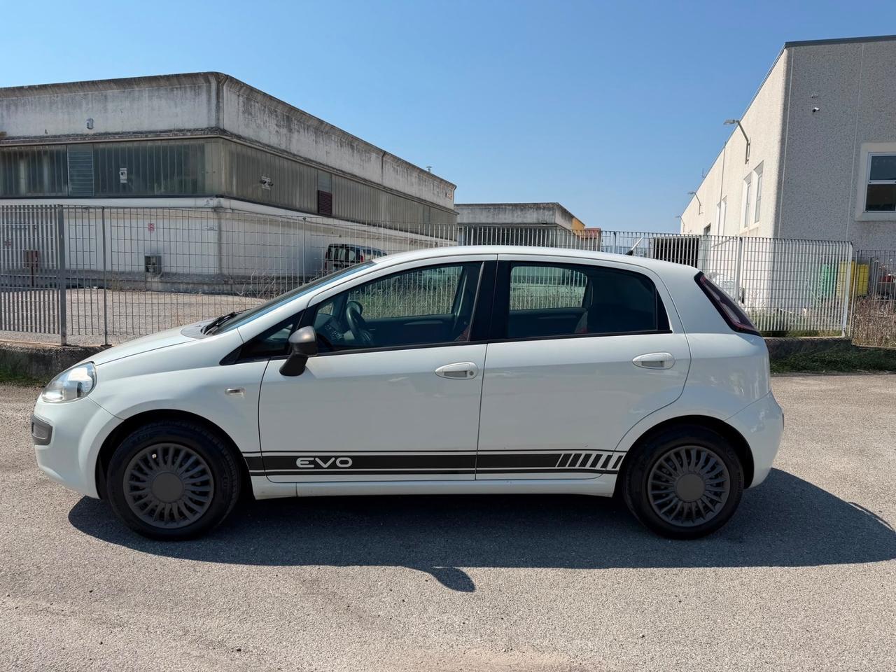 Fiat Punto Evo 1.4 5p Dynamic