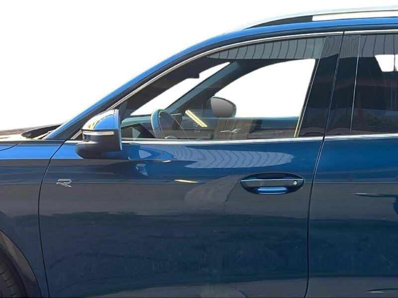 Volkswagen Tiguan Tiguan 2.0 tdi R-Line 150cv dsg