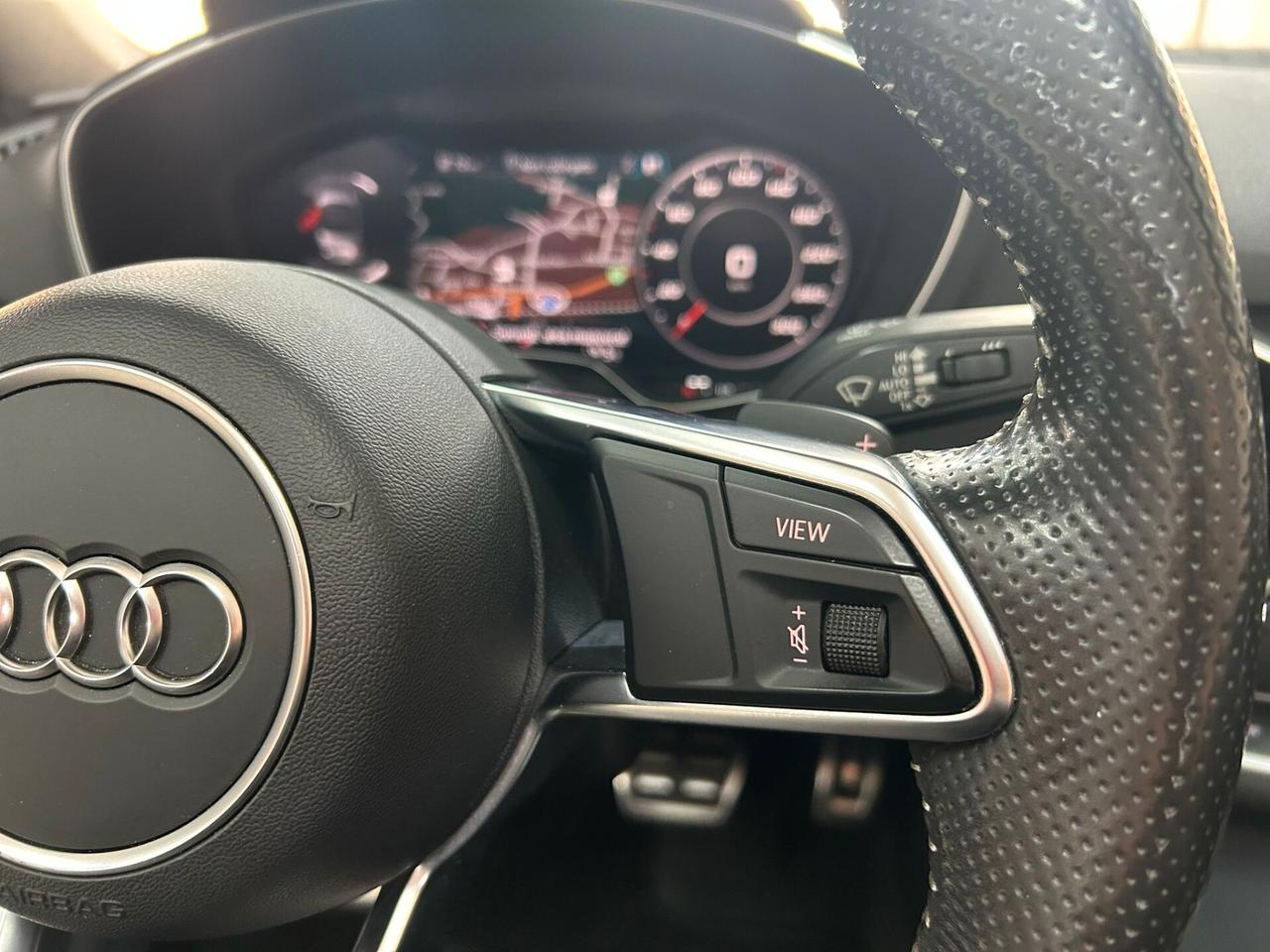 Audi TT Roadster 2.0 TFSI quattro S tronic line