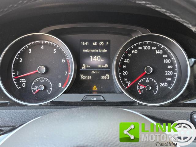 VOLKSWAGEN Golf TGI 110CV Highline DSG