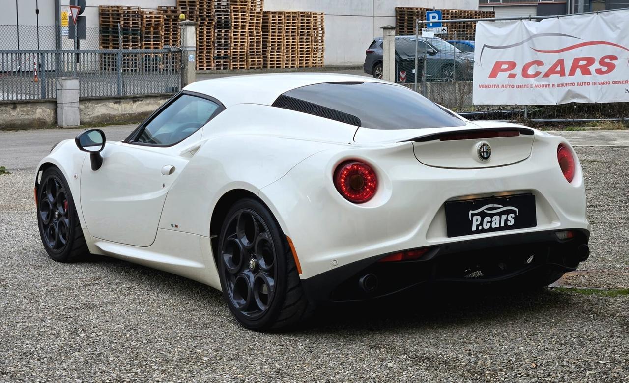 Alfa Romeo 4C launch edition