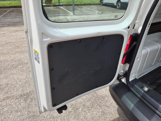 VOLKSWAGEN Caddy 1.4 TGI Furgone Maxi PREZZO FINITO